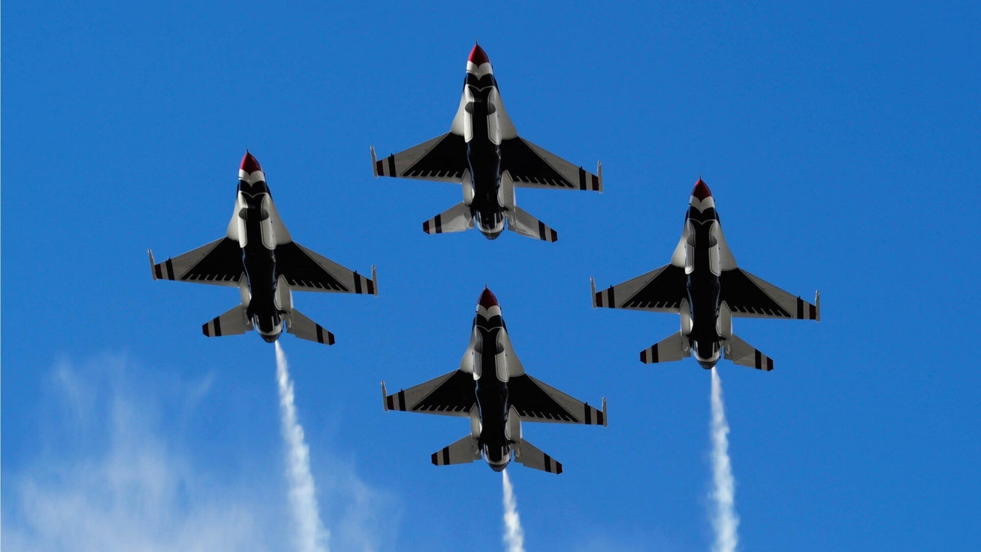 老牌劲旅完成赛季目标，稳居积分榜前列，劲旅网官方网站