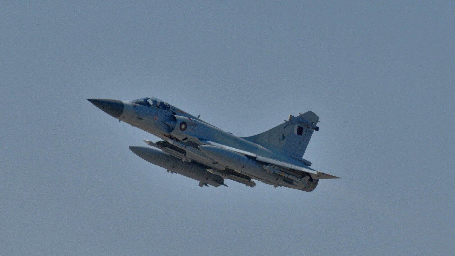 黄蜂主场举办球迷答谢仪式赠送纪念周边，黄蜂主场球衣